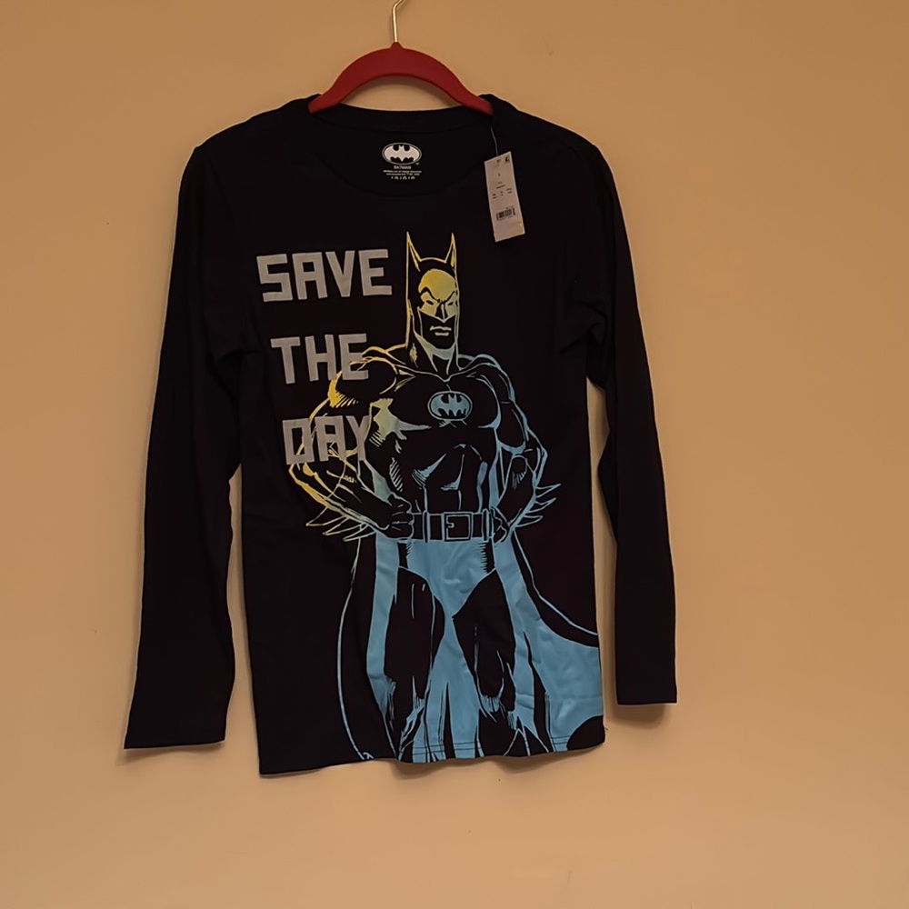 NWT Black Batman “Save the Day” Long Sleeve Shirt Size Large